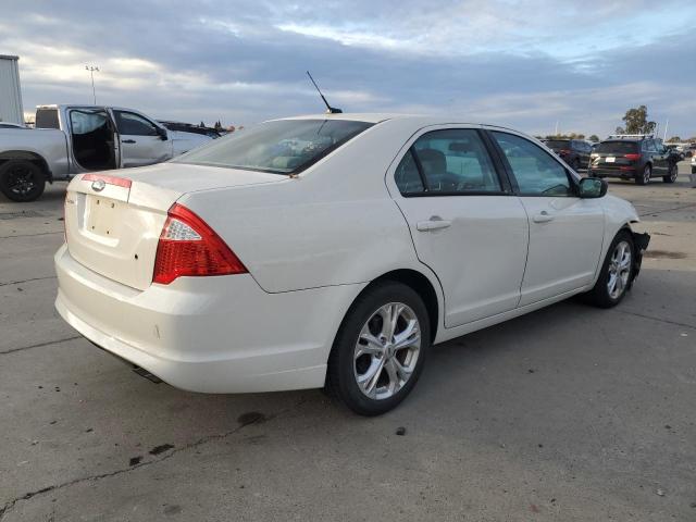 3FAHP0GA9CR416796 - 2012 FORD FUSION S WHITE photo 3