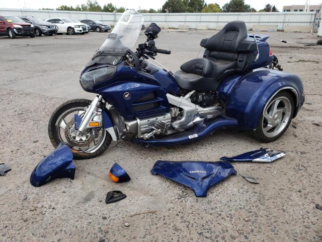 JH2SC68G5EK200587 - 2014 HONDA GL1800 G BLUE photo 2