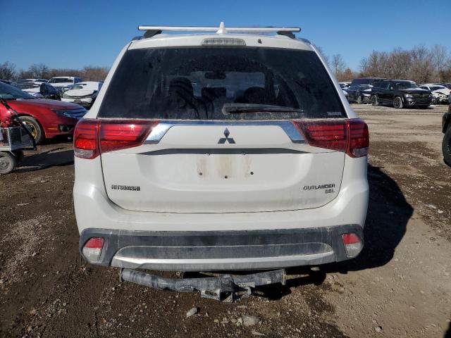 JA4AZ3A34JZ014429 - 2018 MITSUBISHI OUTLANDER SE WHITE photo 6