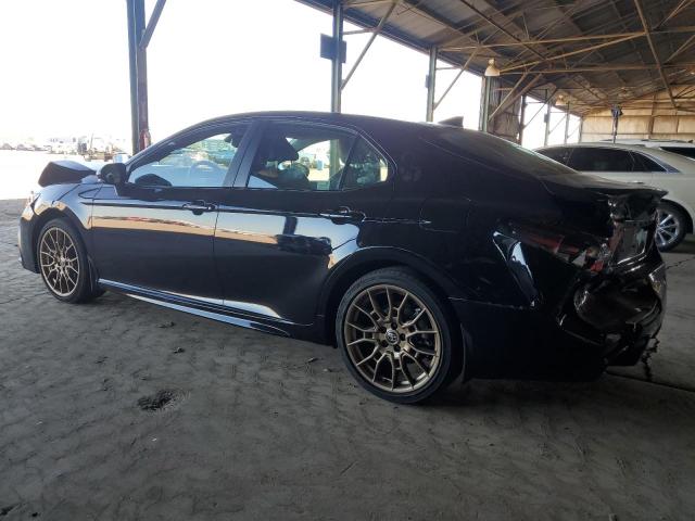 4T1T11BK5RU122739 - 2024 TOYOTA CAMRY SE NIGHT SHADE BLACK photo 2