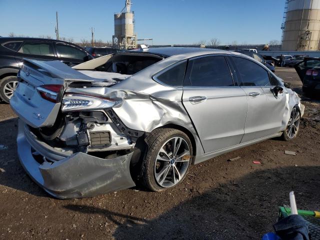 3FA6P0D90KR184458 - 2019 FORD FUSION TITANIUM SILVER photo 3