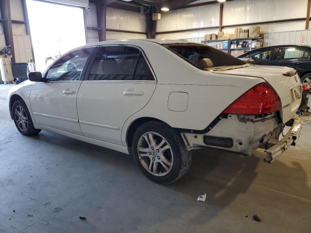 1HGCM56736A174247 - 2006 HONDA ACCORD EX WHITE photo 2