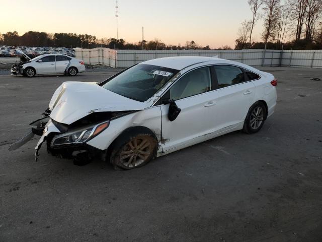 5NPE24AF9FH221179 - 2015 HYUNDAI SONATA SE WHITE photo 1