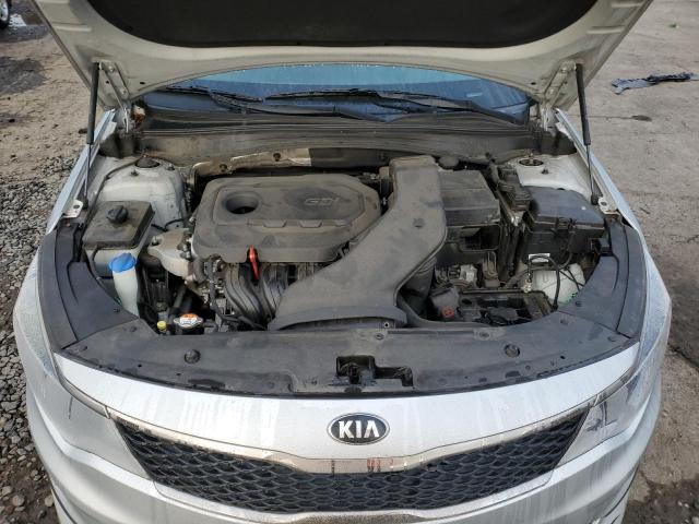 5XXGT4L31GG045654 - 2016 KIA OPTIMA LX SILVER photo 11