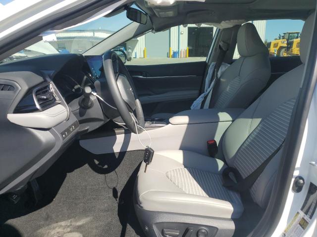 4T1G11AK4RU233561 - 2024 TOYOTA CAMRY SE NIGHT SHADE WHITE photo 7