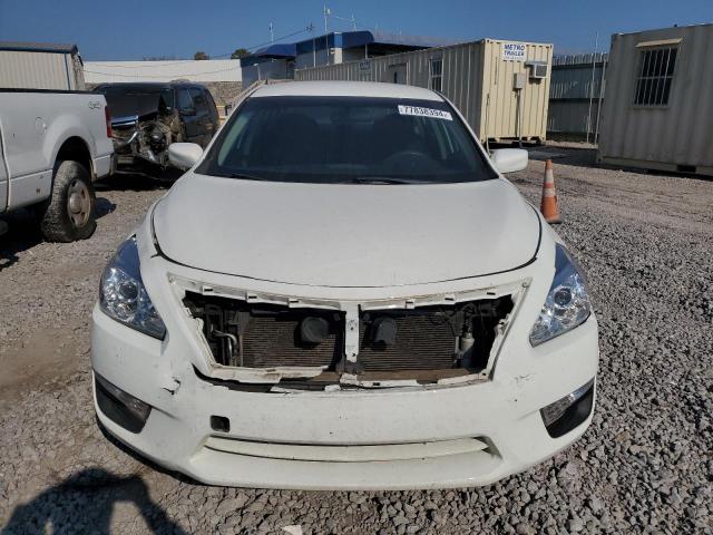 1N4AL3AP4FC265347 - 2015 NISSAN ALTIMA 2.5 WHITE photo 5