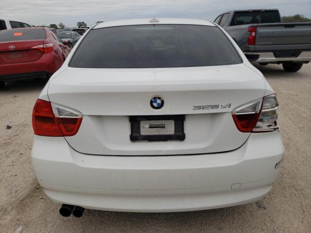 WBAVC93528K035743 - 2008 BMW 328 XI WHITE photo 6