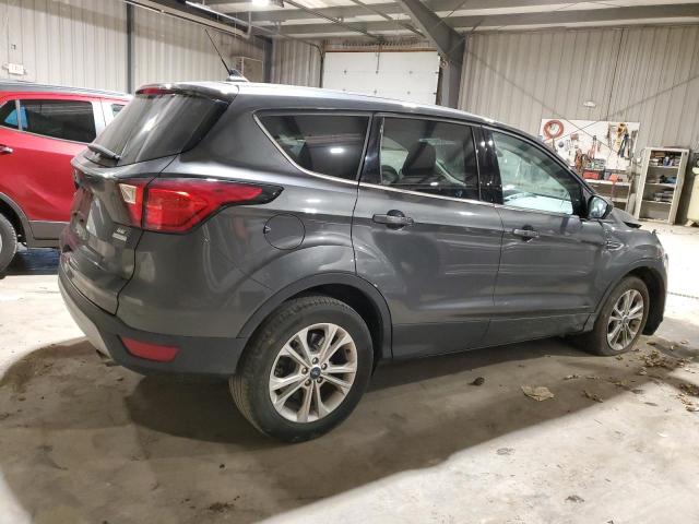 1FMCU0GD2KUA78457 - 2019 FORD ESCAPE SE SILVER photo 3