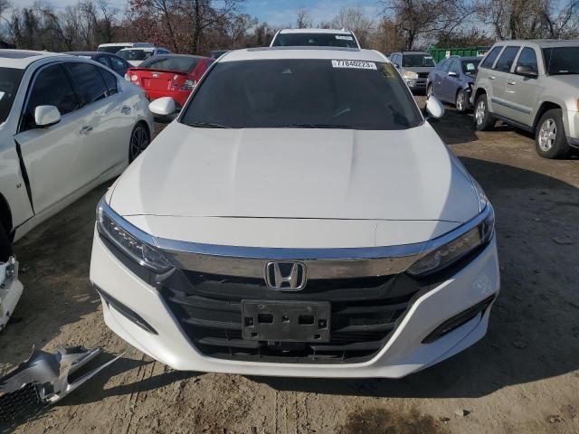 1HGCV1F43JA185446 - 2018 HONDA ACCORD EX WHITE photo 5