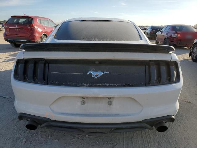 1FA6P8TH4J5175870 - 2018 FORD MUSTANG WHITE photo 6