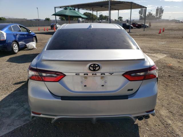 4T1G11AK3PU098649 - 2023 TOYOTA CAMRY SE NIGHT SHADE SILVER photo 6