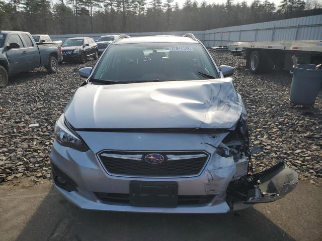 4S3GTAD60J3751173 - 2018 SUBARU IMPREZA PREMIUM PLUS SILVER photo 5