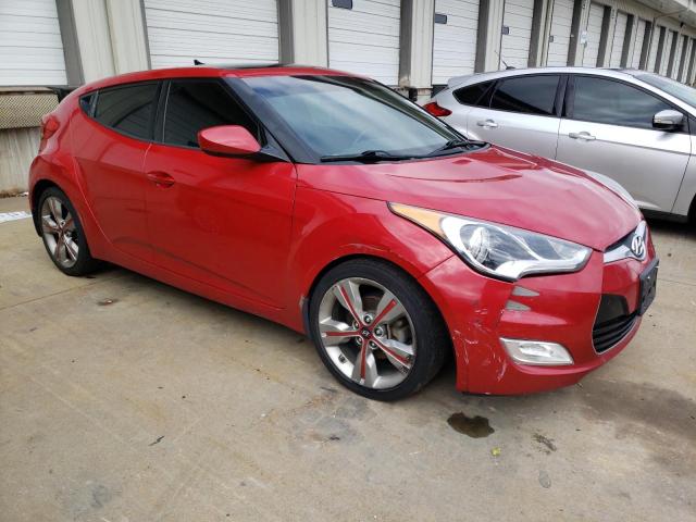 KMHTC6AD5GU259932 - 2016 HYUNDAI VELOSTER RED photo 4