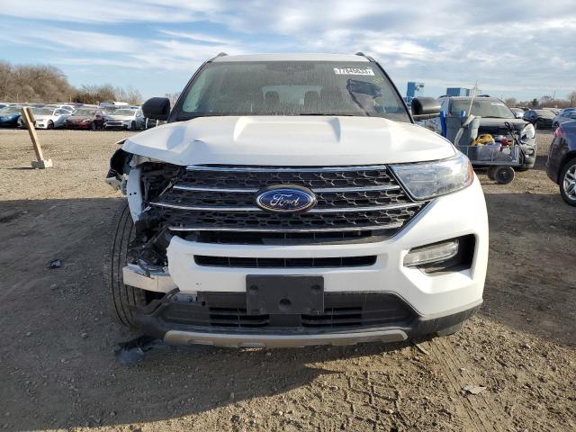 1FMSK8DH6MGA30601 - 2021 FORD EXPLORER XLT WHITE photo 5