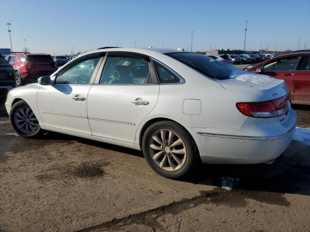 KMHFC46F28A263922 - 2008 HYUNDAI AZERA SE WHITE photo 2