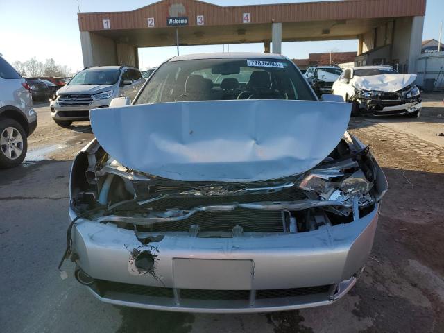 1FAHP36N39W268608 - 2009 FORD FOCUS SES SILVER photo 5