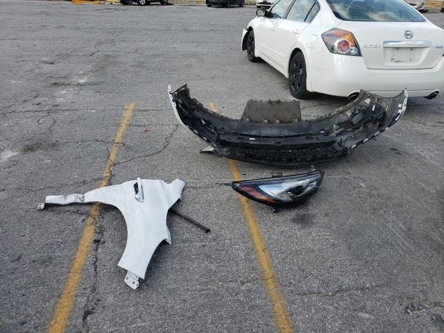 5GAEVAKW8LJ107778 - 2020 BUICK ENCLAVE ESSENCE 白色 照片 13