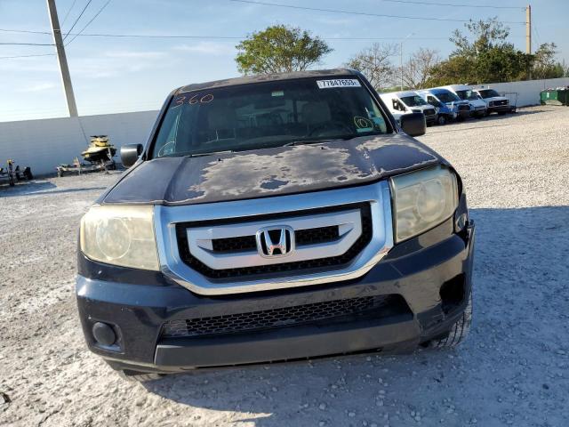 5FNYF3H28BB057396 - 2011 HONDA PILOT LX BLUE photo 5