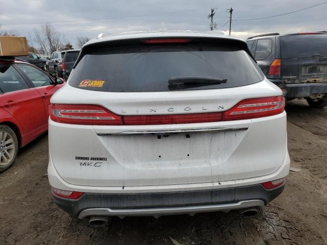 5LMCJ1D92KUL11894 - 2019 LINCOLN MKC WHITE photo 6