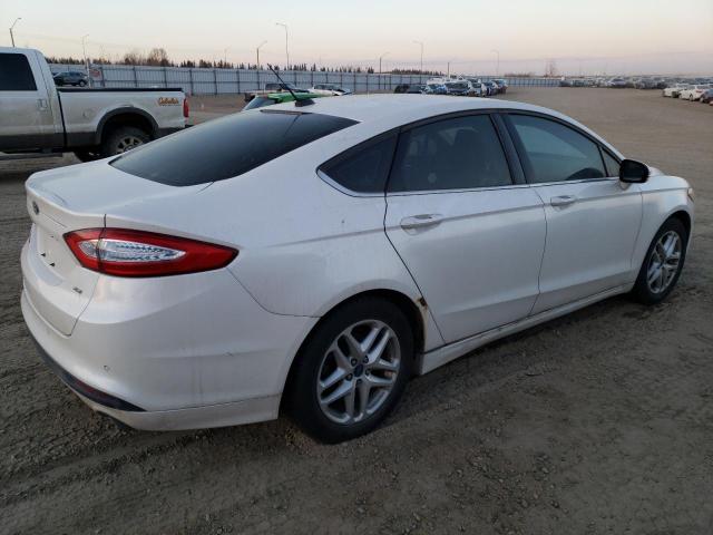 1FA6P0H72E5373693 - 2014 FORD FUSION SE WHITE photo 3