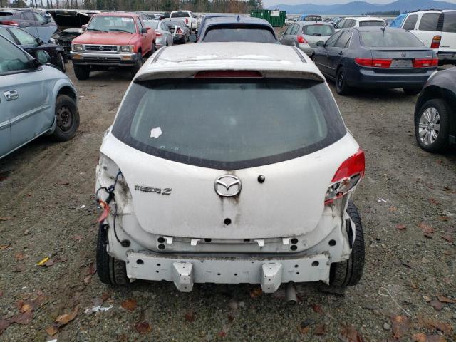 JM1DE1HZXB0103344 - 2011 MAZDA MAZDA2 WHITE photo 6