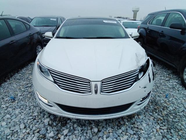 3LN6L2GKXDR803954 - 2013 LINCOLN MKZ WHITE photo 5