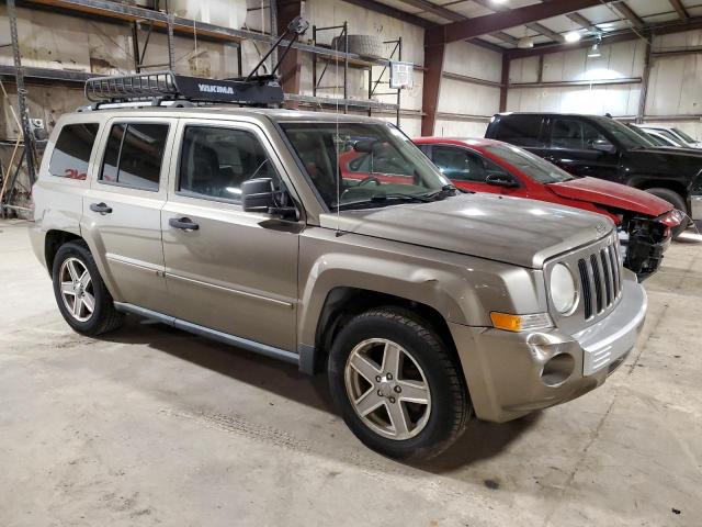 1J8FF48W57D372339 - 2007 JEEP PATRIOT LIMITED GRAY photo 4