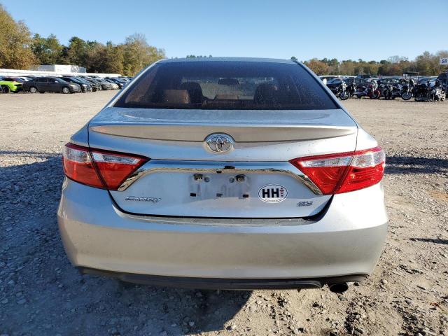 4T1BF1FKXGU250320 - 2016 TOYOTA CAMRY LE SILVER photo 6