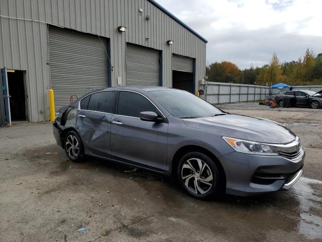 1HGCR2F38HA257169 - 2017 HONDA ACCORD LX GRAY photo 4