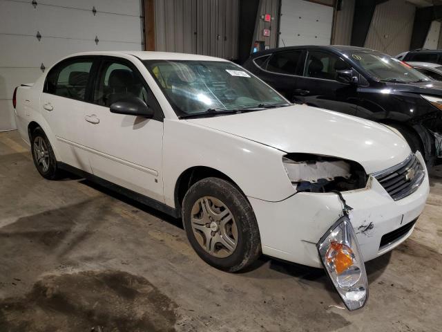 1G1ZS58F97F230255 - 2007 CHEVROLET MALIBU LS WHITE photo 4