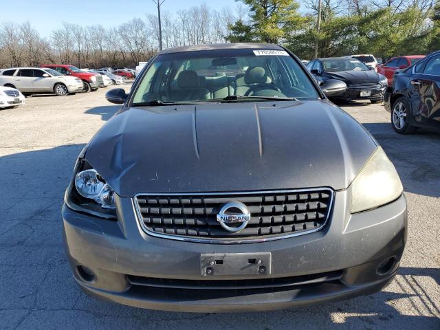 1N4AL11D25C133650 - 2005 NISSAN ALTIMA S GRAY photo 5