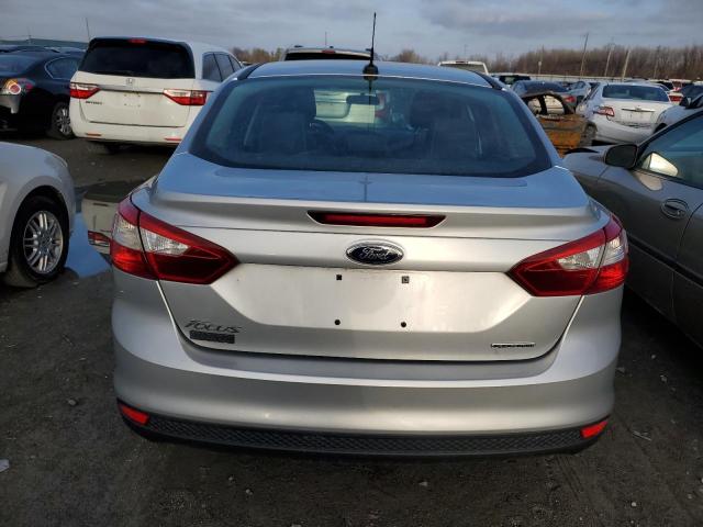 1FADP3E27DL195663 - 2013 FORD FOCUS S SILVER photo 6