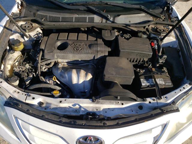 4T1BF3EK0BU753246 - 2011 TOYOTA CAMRY BASE WHITE photo 11