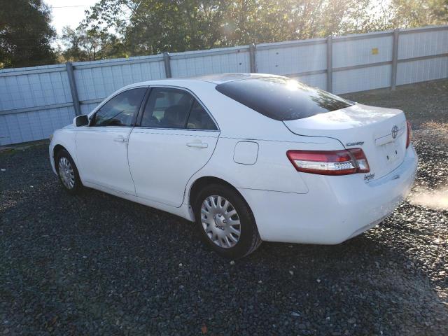 4T1BF3EK0BU753246 - 2011 TOYOTA CAMRY BASE WHITE photo 2