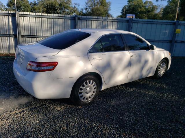 4T1BF3EK0BU753246 - 2011 TOYOTA CAMRY BASE WHITE photo 3