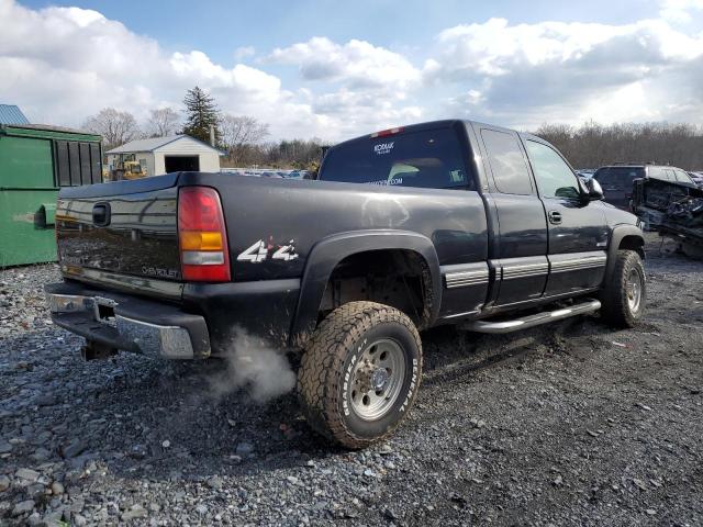 1GCGK29U2YE226484 - 2000 CHEVROLET SILVERADO K2500 BLACK photo 3