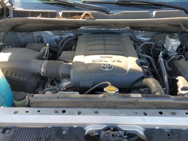5TFUW5F1XHX675919 - 2017 TOYOTA TUNDRA DOUBLE CAB SR/SR5 SILVER photo 11