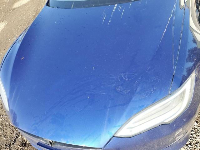 5YJSA1E29LF415796 - 2020 TESLA MODEL S BLUE photo 11
