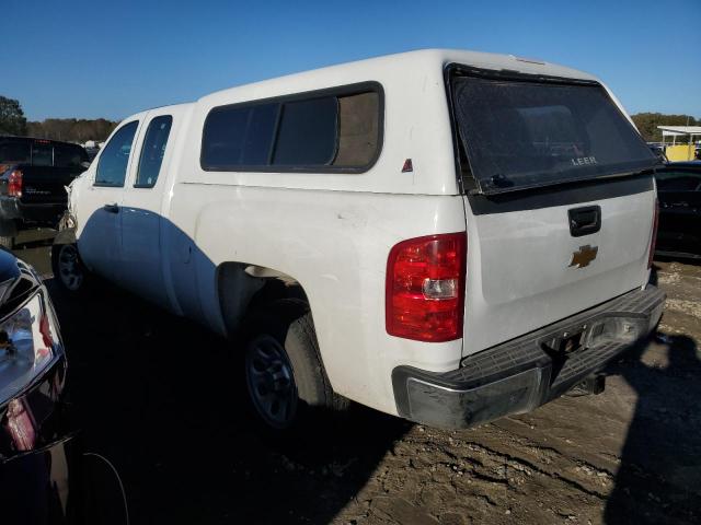 1GCRKPE74DZ305311 - 2013 CHEVROLET SILVERADO K1500 WHITE photo 2