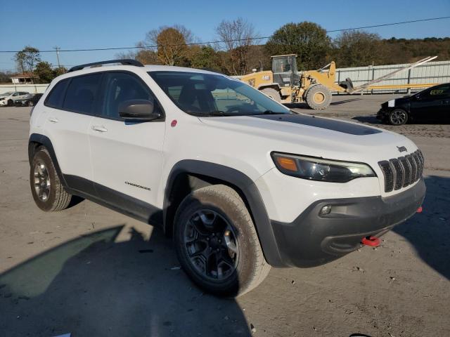 1C4PJMBX6KD288521 - 2019 JEEP CHEROKEE TRAILHAWK WHITE photo 4