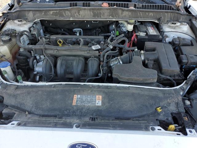 3FA6P0H75HR113029 - 2017 FORD FUSION SE WHITE photo 11