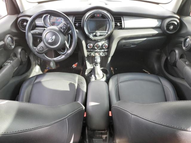 WMWXU1C58J2F80863 - 2018 MINI COOPER TAN photo 8