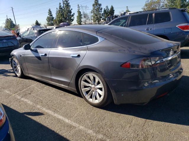 5YJSA1E22LF362116 - 2020 TESLA MODEL S GRAY photo 2