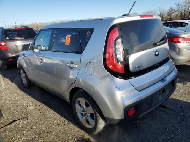 KNDJN2A25K7690744 - 2019 KIA SOUL SILVER photo 2