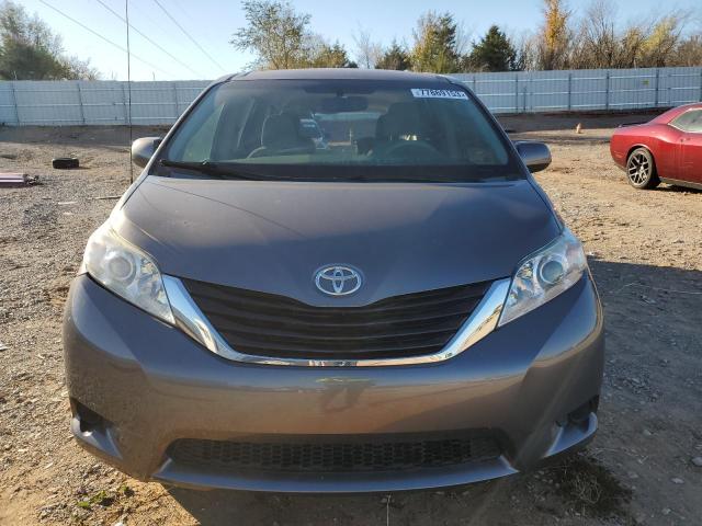 5TDKK3DC6DS360773 - 2013 TOYOTA SIENNA LE GRAY photo 5