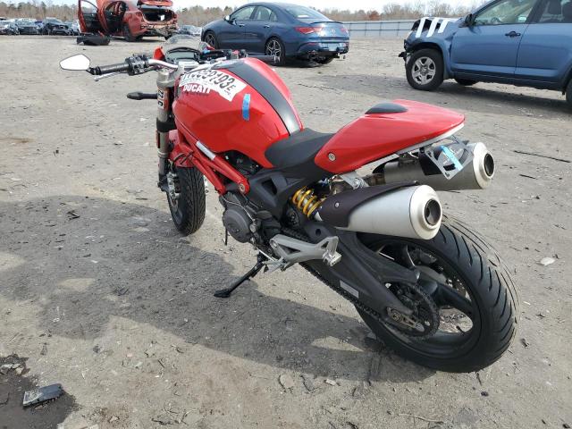 ZDM1RADN8AB033148 - 2010 DUCATI MONSTER 696 RED photo 3