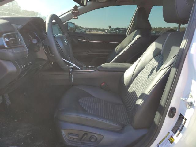 4T1T11AK7PU771330 - 2023 TOYOTA CAMRY SE NIGHT SHADE WHITE photo 7