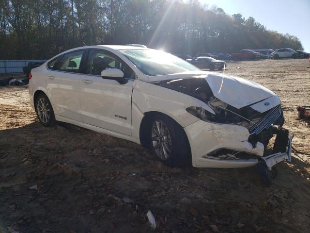 3FA6P0LU0HR385193 - 2017 FORD FUSION SE HYBRID WHITE photo 4