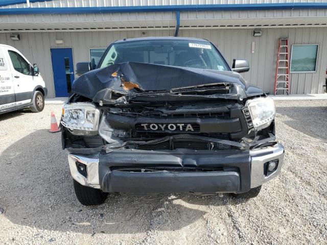 5TFRM5F12FX094567 - 2015 TOYOTA TUNDRA DOUBLE CAB SR/SR5 BLACK photo 5