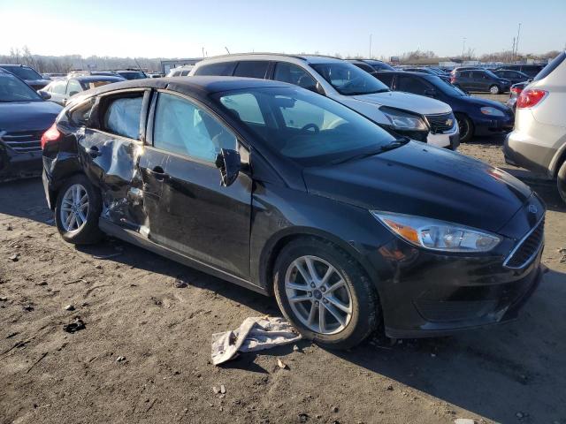 1FADP3K2XFL317889 - 2015 FORD FOCUS SE BLACK photo 4